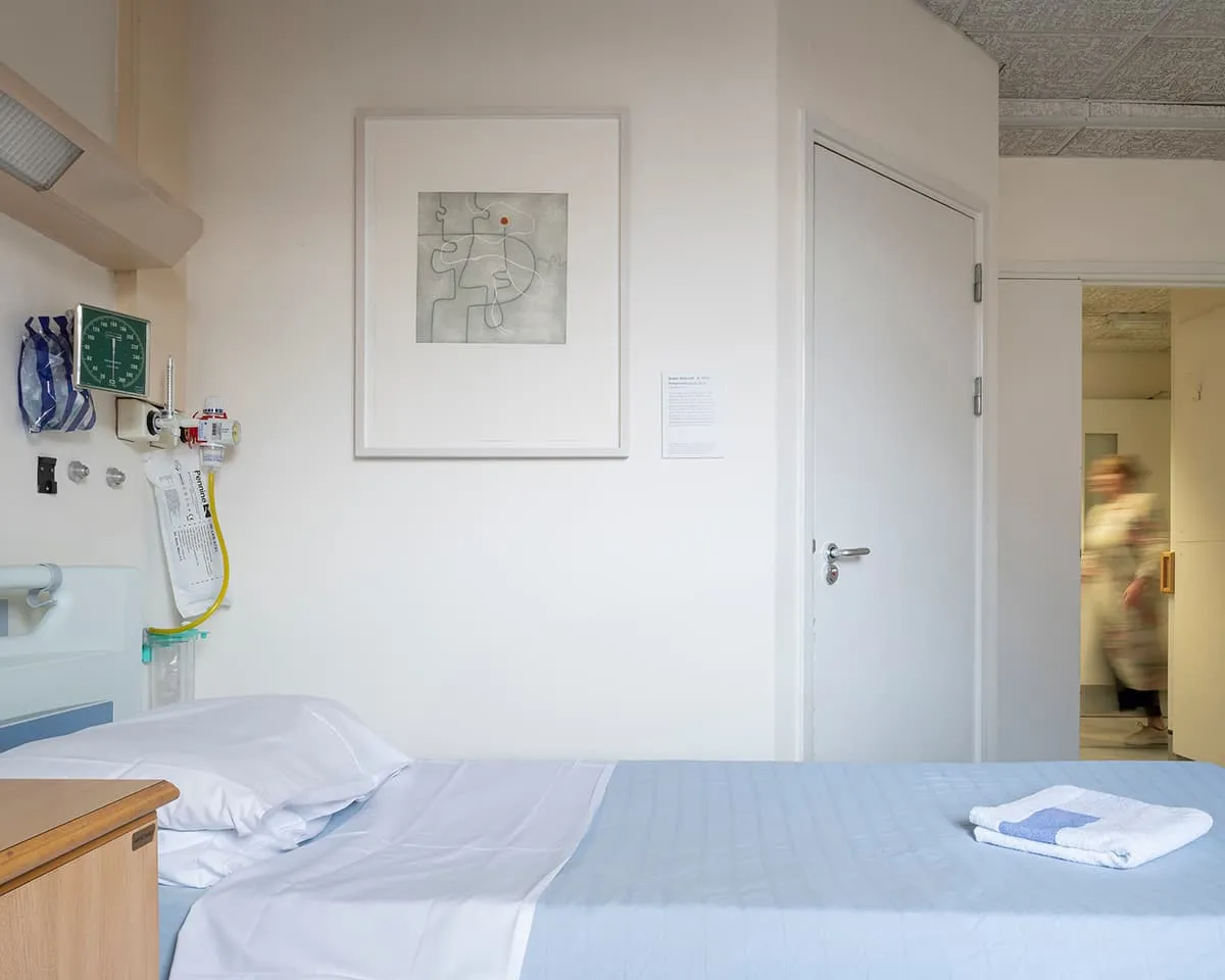 <strong>Respondences 9</strong>, intaglio print, Susan Aldworth, 2019. Made in response to Victor Pasmore’s suite Correspondences. Photograph by Jim Stephenson at Guy’s Hospital.