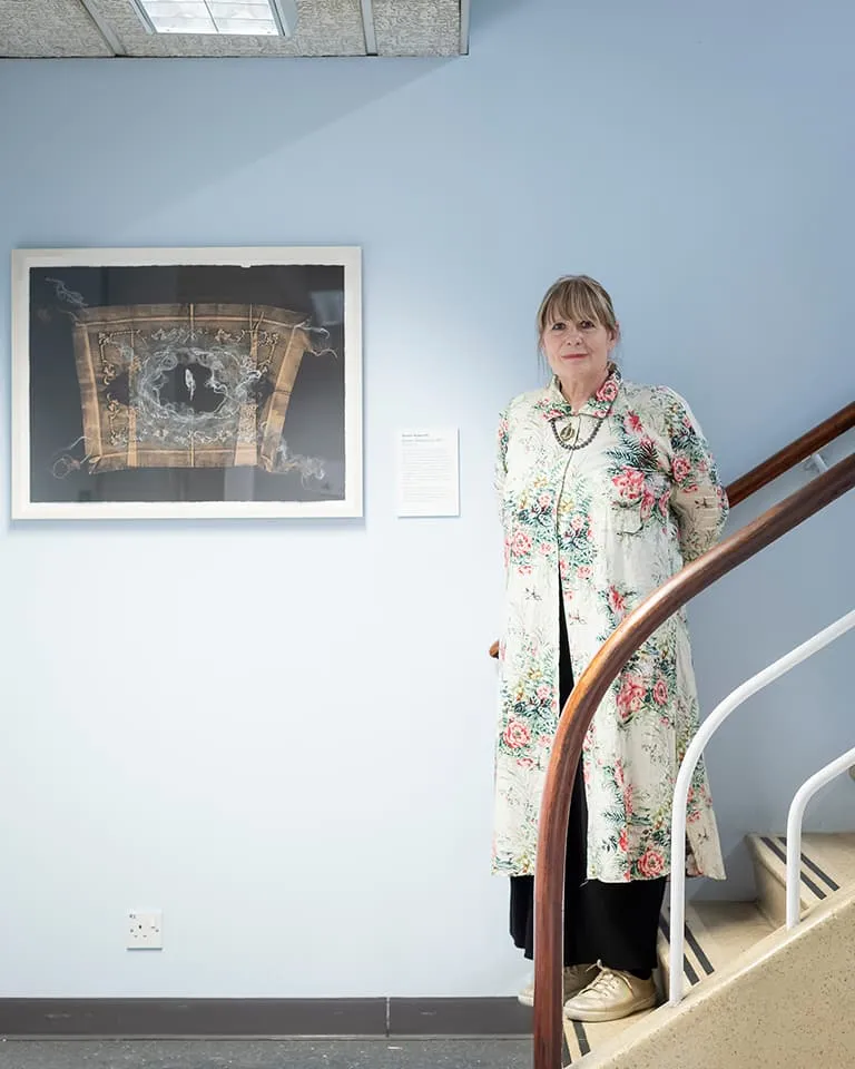 <strong>Golden Slumbers 6</strong>, Susan Aldworth, monoprint, 56 x 76 cms, 2017. Photograph by Jim Stephenson at Guy’s Hospital.